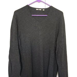 UNIQLO 100% Cashmere Grey V-Neck Mens Sweater Sz M